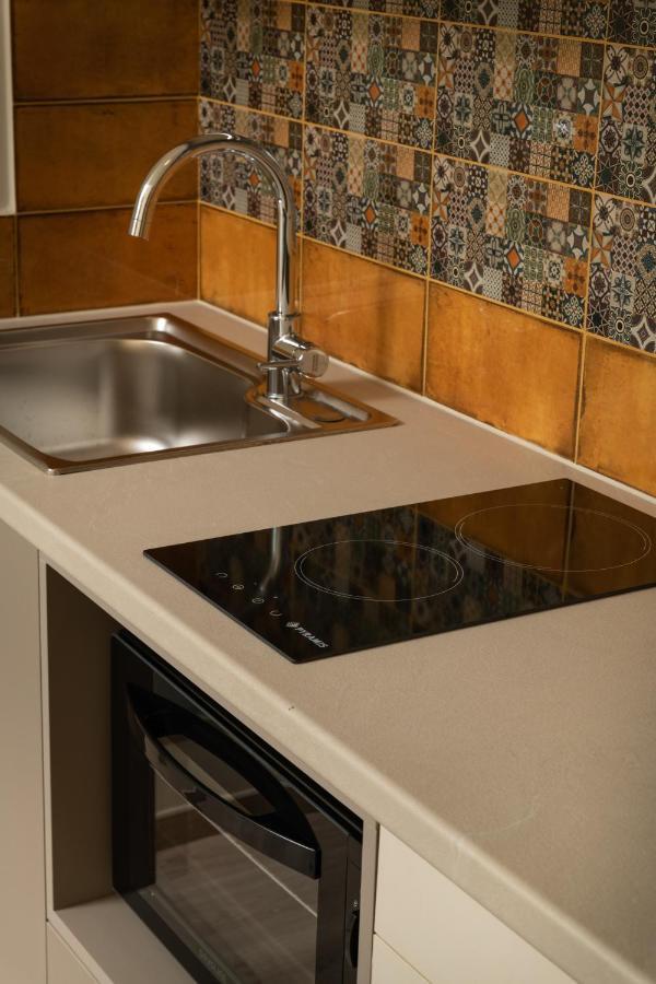Dimitra Central Apts Chania  Buitenkant foto